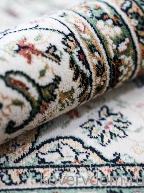 Ковер из вискозы и хлопка Royal Palace R 14067 3161